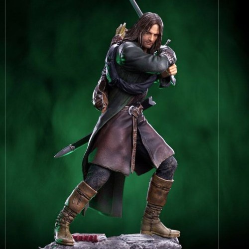 Aragorn Lord Of The Rings BDS Art 1/10 Scale Statue by Iron Studios